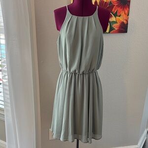 Elegant Sage Green Sleeveless Dress